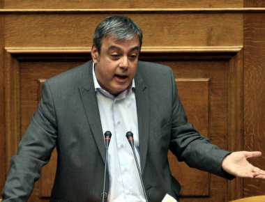 Χρ. Βερναρδάκης: «Ετοιμάζεται νόμος για τους δημόσιους υπαλλήλους μέσω ΑΣΕΠ»